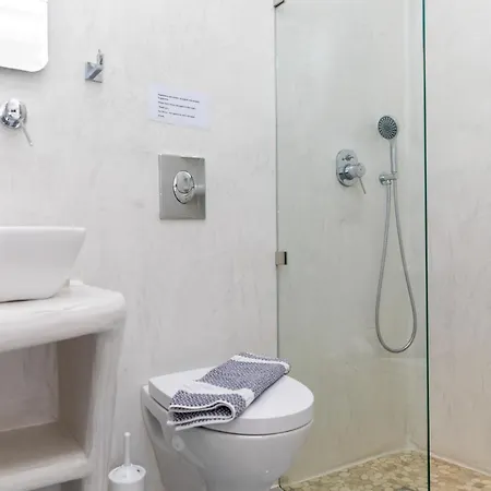 Depis Castle Renata Luxury Апарт-отель
