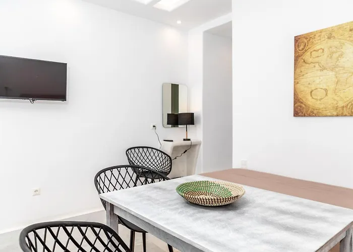 Depis Castle Renata Luxury 3* Naxos City