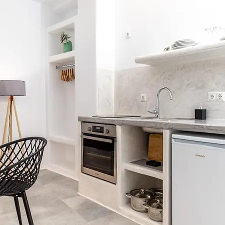 Aparthotel Depis Castle Renata Luxury 3*